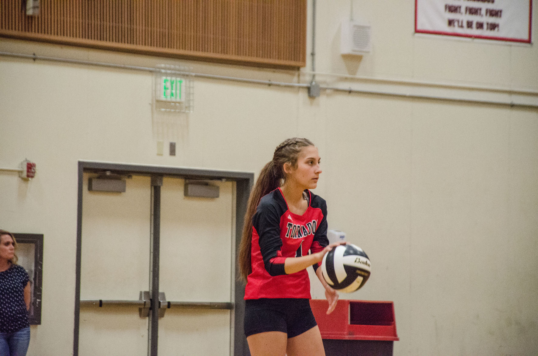 191010.sports.yelmvolleyball.er3.jpg